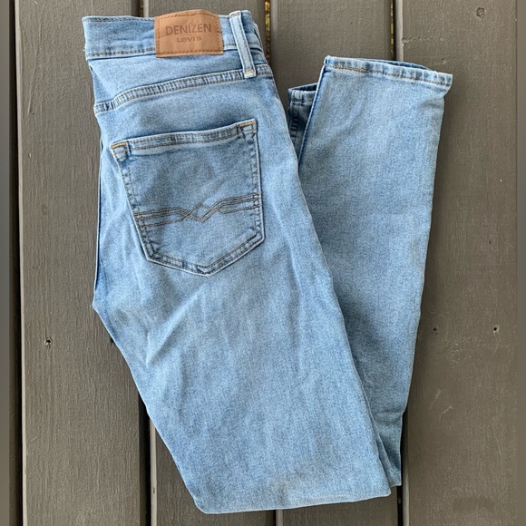 NWOT Levi’s Denizen Slim Taper Jean - Picture 2 of 6